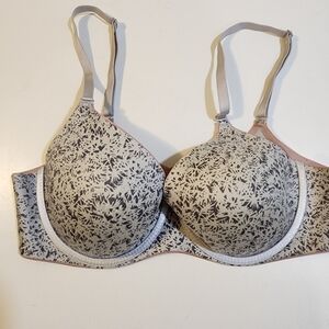 Barely There Gray Bra 36C